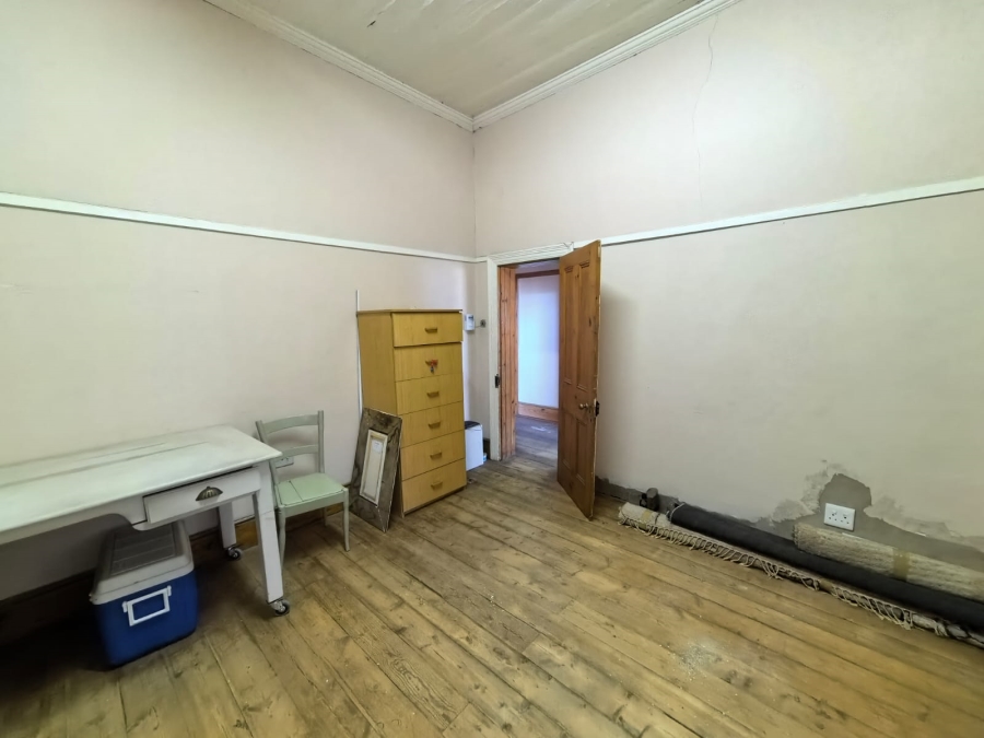 6 Bedroom Property for Sale in Parys Free State